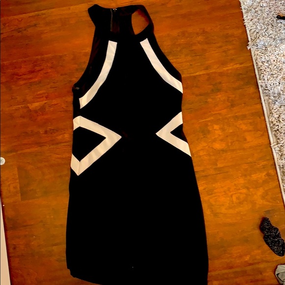 right dress - Picture 1 of 1